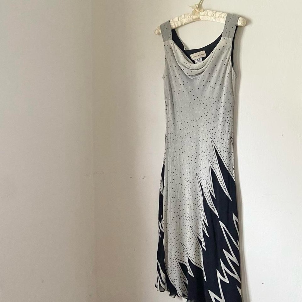 Black and white zigzag bias-cut midi